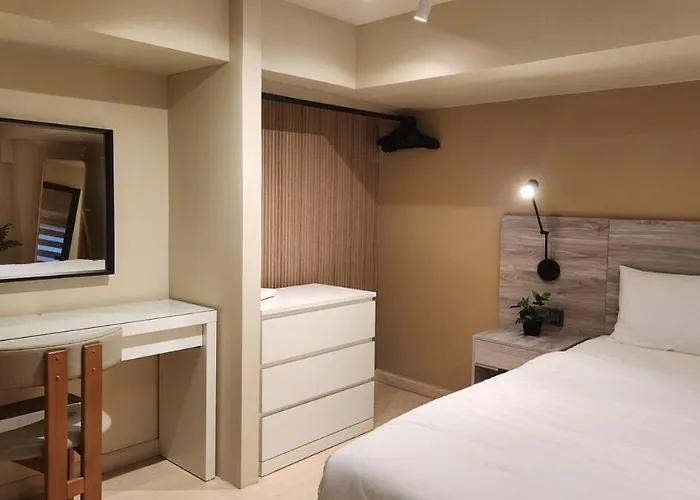 Apartment Penthouse Interior Design With Balcony Unit 3310