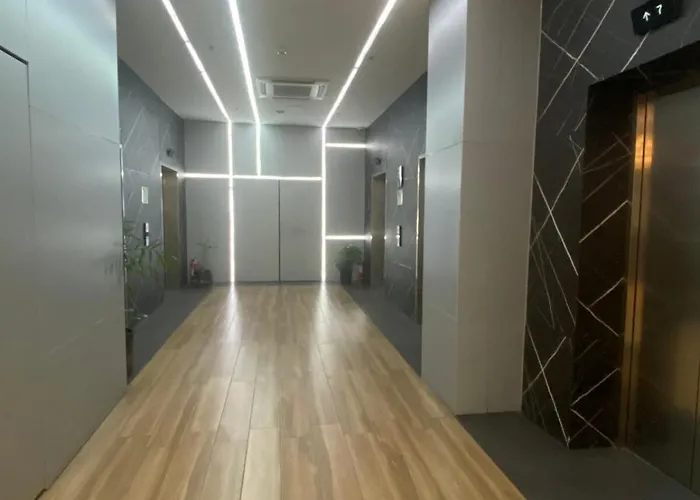 Penthouse Interior Design With Balcony Unit 3310